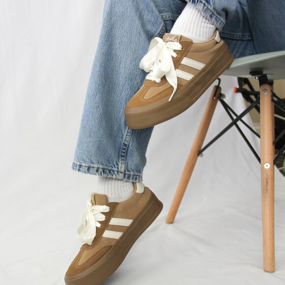 Satin Ribbon Shoelaces - Picture 3 of 3